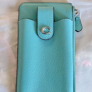 Coach essential phone wallet